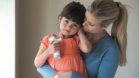 Aerosol nebuiliser therapy child